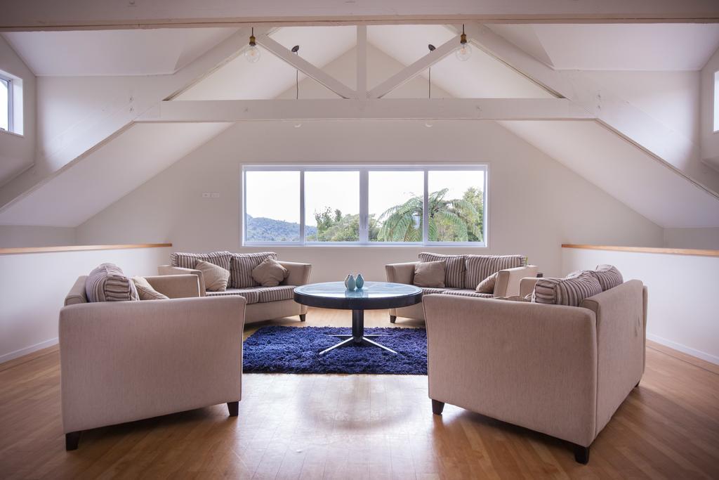 Patuha Rainforest Retreat Okato Eksteriør billede